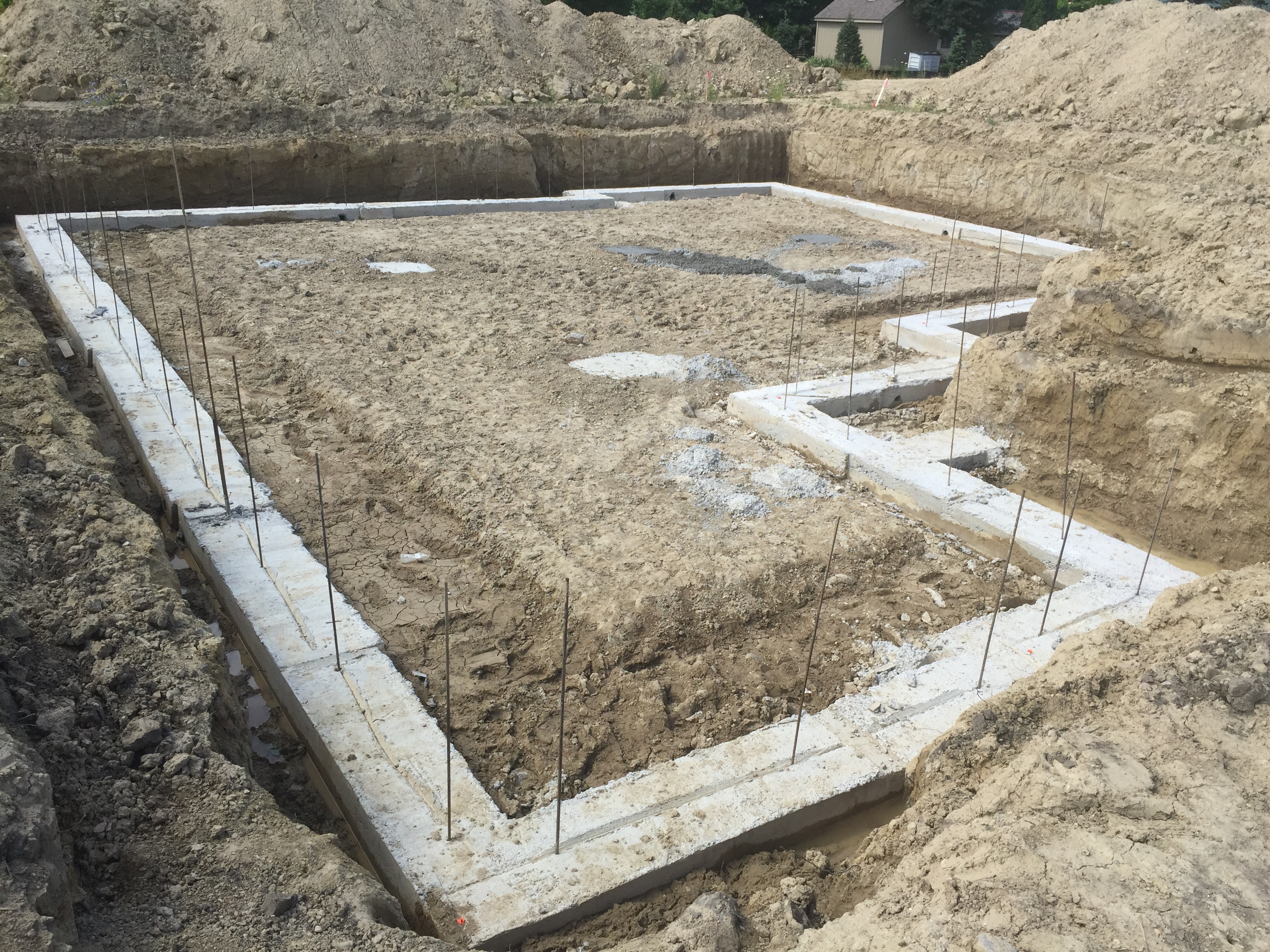 Concrete Foundation Footings: Fenton, MI: Rock Foundations, LLC