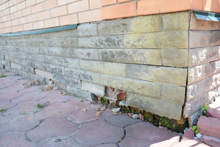 House foundation wall damage repair. Repair house damaged foundation